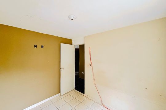 Quarto 2 de apartamento para alugar com 2 quartos, 43m² em Cidade Tiradentes, São Paulo
