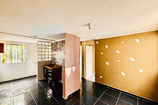 Sala de apartamento para alugar com 2 quartos, 43m² em Cidade Tiradentes, São Paulo