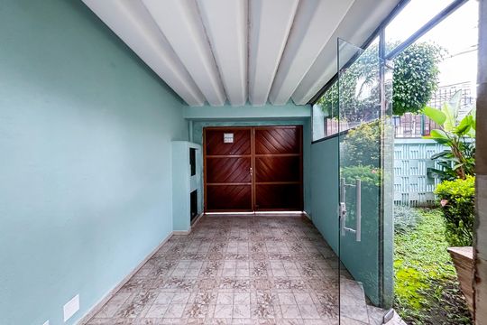 Fachada de casa à venda com 3 quartos, 150m² em Perdizes, São Paulo