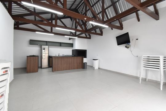Área comum - Churrasqueira de apartamento para alugar com 3 quartos, 87m² em Água Verde, Curitiba