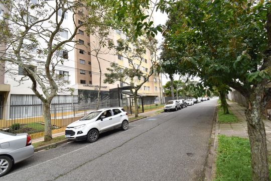 Fachada do condomínio de apartamento para alugar com 3 quartos, 87m² em Água Verde, Curitiba