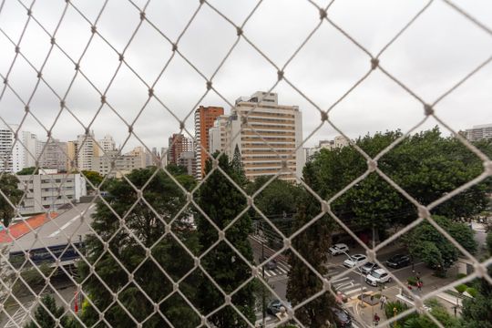 Vista de apartamento para alugar com 3 quartos, 150m² em Moema, São Paulo