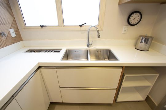 Cozinha de apartamento para alugar com 3 quartos, 150m² em Moema, São Paulo