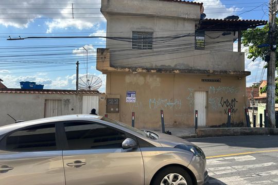 Casa para alugar com 3 quartos, 110m² em Morada Nova, Contagem