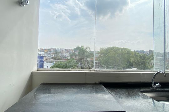 Cozinha de apartamento para alugar com 1 quarto, 40m² em Aliança, Osasco