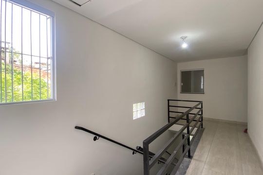Hall de apartamento para alugar com 1 quarto, 40m² em Aliança, Osasco