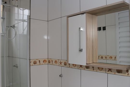 Banheiro de apartamento para alugar com 2 quartos, 88m² em Jardim Bartira, São Paulo