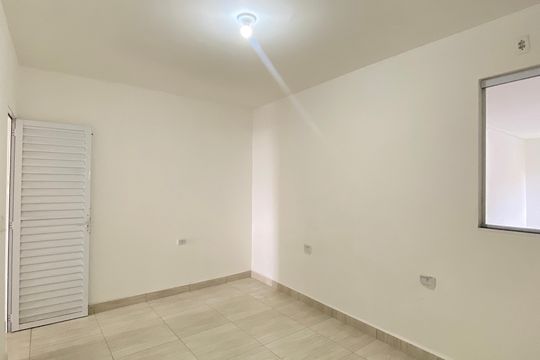 Quarto 2 de apartamento para alugar com 2 quartos, 55m² em Aliança, Osasco