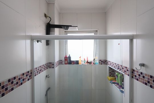 Banheiro de apartamento para alugar com 2 quartos, 75m² em Vila Osasco, Osasco