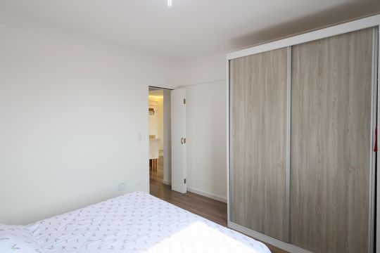 Quarto 1 de apartamento para alugar com 2 quartos, 75m² em Vila Osasco, Osasco