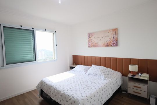 Quarto 1 de apartamento para alugar com 2 quartos, 75m² em Vila Osasco, Osasco