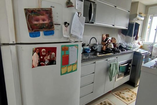 Cozinha de apartamento à venda com 2 quartos, 74m² em Sarandi, Porto Alegre