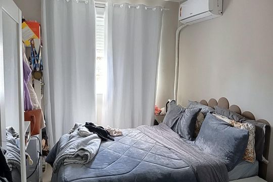 Quarto de apartamento à venda com 2 quartos, 74m² em Sarandi, Porto Alegre