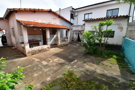 Quintal de casa à venda com 2 quartos, 104m² em Parque Taquaral, Campinas