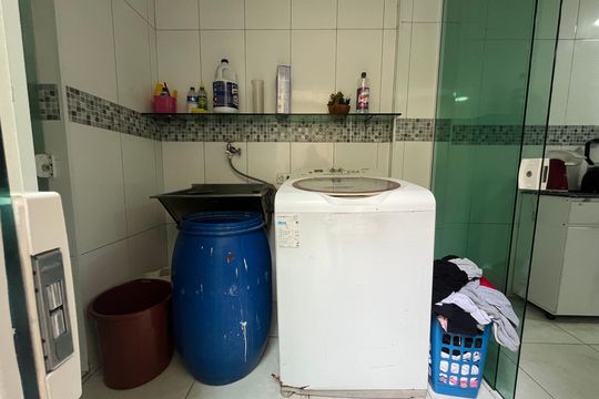 Área de Serviço de casa à venda com 3 quartos, 180m² em Vila Serralheiro, São Paulo