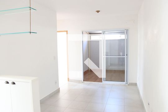 Apartamento à venda com 2 quartos, 55m² em Jardim Novo Mundo, Goiânia