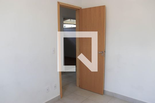 Quarto 02 de apartamento à venda com 2 quartos, 55m² em Jardim Novo Mundo, Goiânia