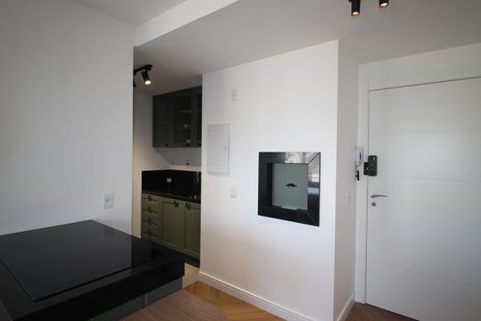 Cozinha de apartamento para alugar com 1 quarto, 43m² em Auxiliadora, Porto Alegre
