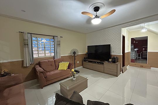 Casa à venda com 2 quartos, 216m² em Realengo, Rio de Janeiro