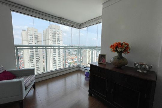 Varanda de apartamento à venda com 2 quartos, 65m² em Ferreira, São Paulo