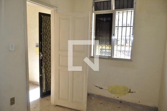 Casa à venda com 2 quartos, 162m² em Encantado, Rio de Janeiro