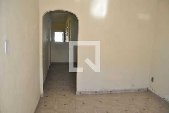 Casa à venda com 2 quartos, 162m² em Encantado, Rio de Janeiro