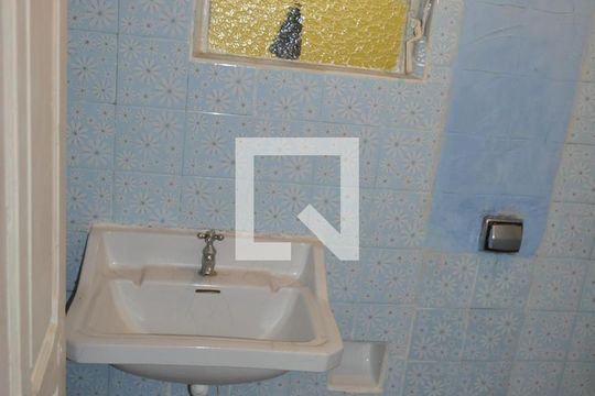 Casa à venda com 2 quartos, 162m² em Encantado, Rio de Janeiro