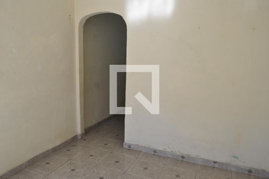 Casa à venda com 2 quartos, 162m² em Encantado, Rio de Janeiro