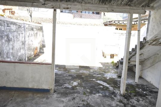 Casa à venda com 2 quartos, 162m² em Encantado, Rio de Janeiro