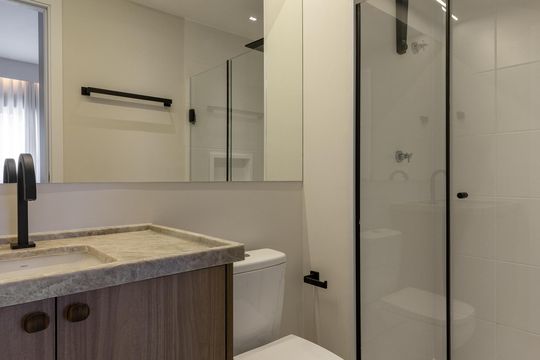 Banheiro de apartamento para alugar com 1 quarto, 26m² em Vila Nova Conceição, São Paulo