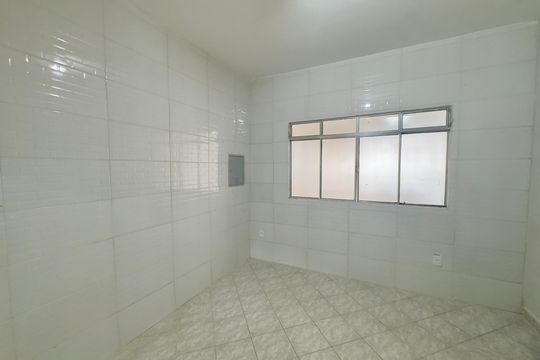 Casa para alugar com 3 quartos, 210m² em Jardim Angelica, Guarulhos