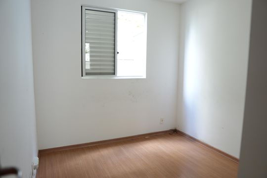 Quarto de apartamento à venda com 3 quartos, 142m² em Buritis, Belo Horizonte