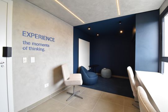 Área comum - Coworking de kitnet/studio para alugar com 1 quarto, 22m² em Água Verde, Curitiba