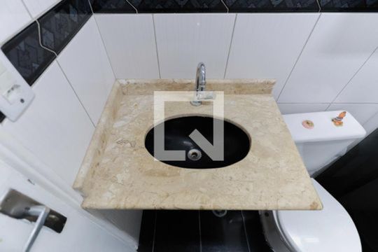 Banheiro de apartamento à venda com 3 quartos, 69m² em Vila Nova Cachoeirinha, São Paulo