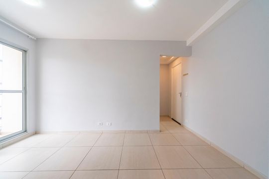 Sala de apartamento para alugar com 2 quartos, 45m² em Vila Homero Thon, Santo André