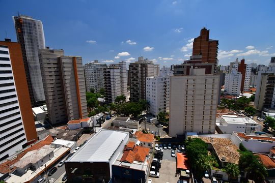 Apartamento à venda com 3 quartos, 196m² em Cambuí, Campinas