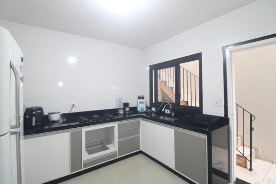 Cozinha de casa à venda com 3 quartos, 169m² em Jardim Guanabara, São Paulo