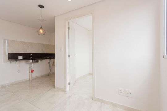 Sala de apartamento para alugar com 2 quartos, 35m² em Veleiros, São Paulo