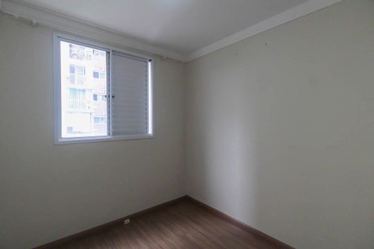 Quarto 2 de apartamento para alugar com 2 quartos, 45m² em Jardim Vila Formosa, São Paulo