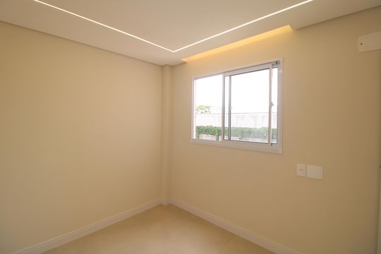 Quarto 1 de apartamento para alugar com 2 quartos, 44m² em Vila Socorro, São Paulo