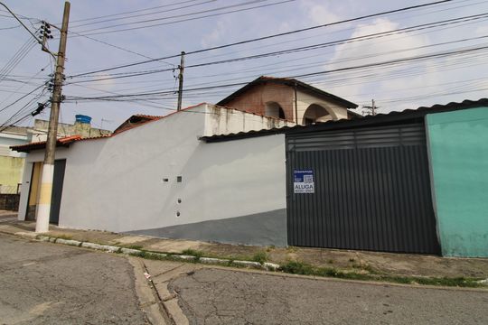 fachada de casa para alugar com 1 quarto, 50m² em Penha de França, São Paulo
