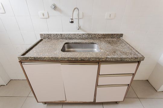 Cozinha de apartamento à venda com 1 quarto, 58m² em Pinheiros, São Paulo