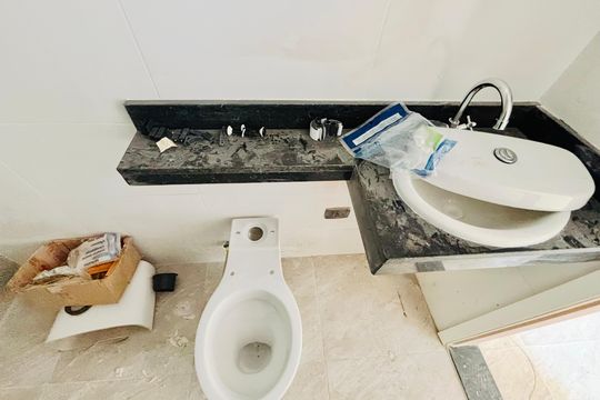 Banheiro de apartamento para alugar com 2 quartos, 120m² em Vila Guilhermina, São Paulo
