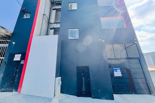Fachada de apartamento para alugar com 2 quartos, 120m² em Vila Guilhermina, São Paulo