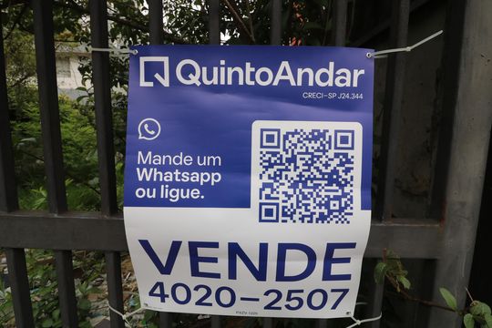 Fachada de apartamento à venda com 2 quartos, 60m² em Vila Ivone, São Paulo