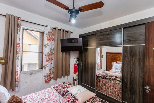 Quarto 1 de casa à venda com 2 quartos, 92m² em Jardim Vivan, São Paulo