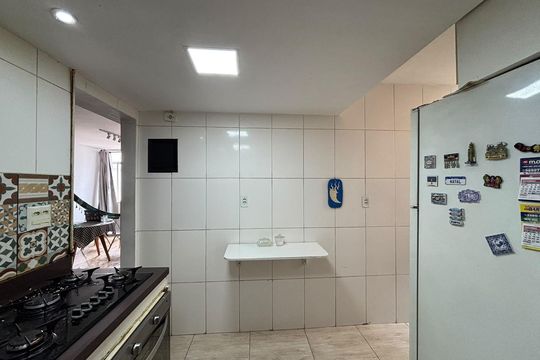 Cozinha de apartamento para alugar com 2 quartos, 79m² em Caju, Rio de Janeiro