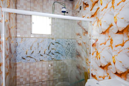 Banheiro de casa para alugar com 1 quarto, 70m² em Jardim Normandia, Guarulhos