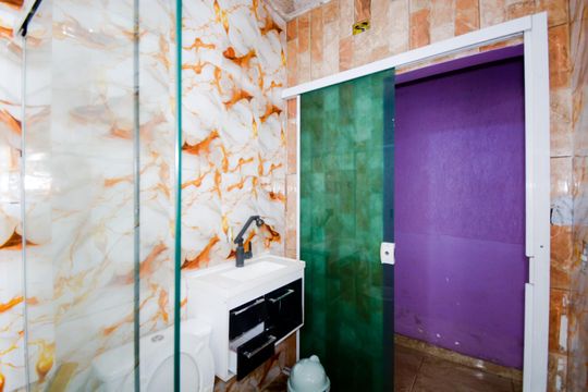 Banheiro de casa para alugar com 1 quarto, 70m² em Jardim Normandia, Guarulhos