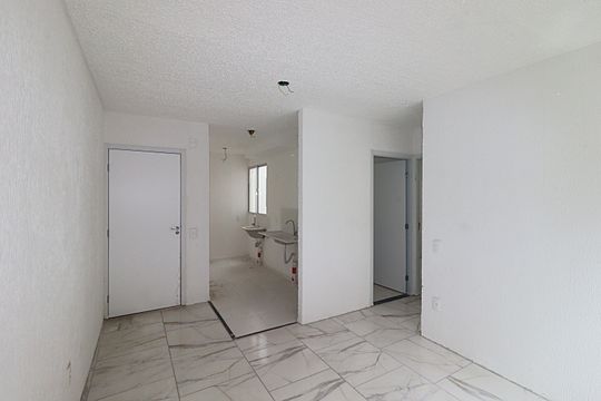 Sala de apartamento para alugar com 2 quartos, 40m² em Santa Rosa de Lima, Porto Alegre
